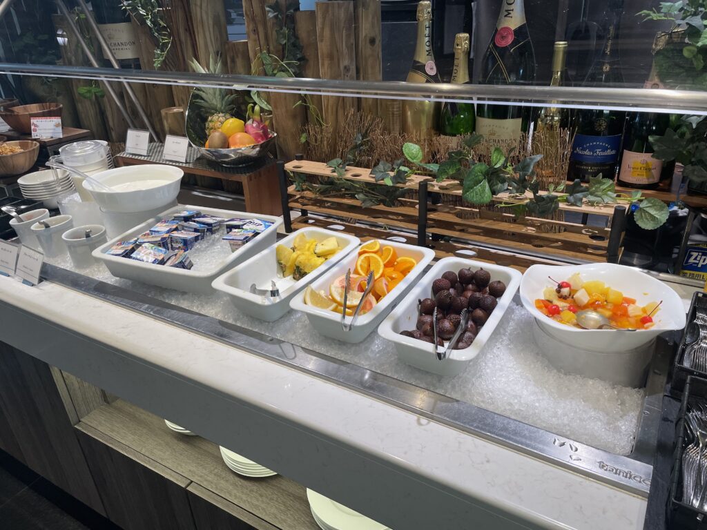 沖縄のホテルコレクティブで朝食バイキング&観光満喫ブログ